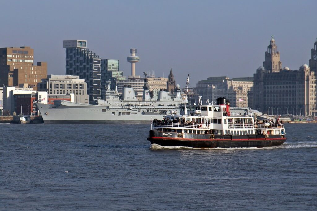Mersey_Ferry_Royal_Iris_and_HMS_Illustrious,_River_Mersey_(geograph_3786310)