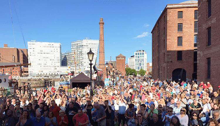 folk on the dock liverpool 