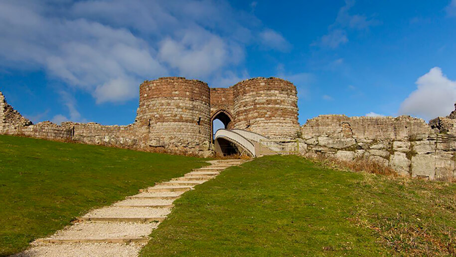 beeston castle family things to do cheshire 